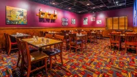 Seven Oaks Hotel Regina, SureStay Collection by Best Western - breakfast