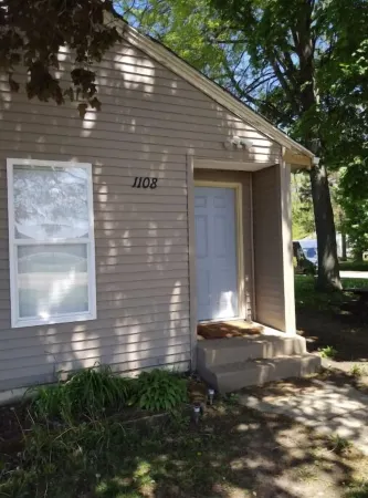 Cute and Cozy Отели рядом с достопримечательностью «Swanson Park»