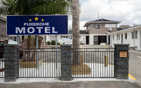 Pukekohe Motel Отели в г. Пукекохе