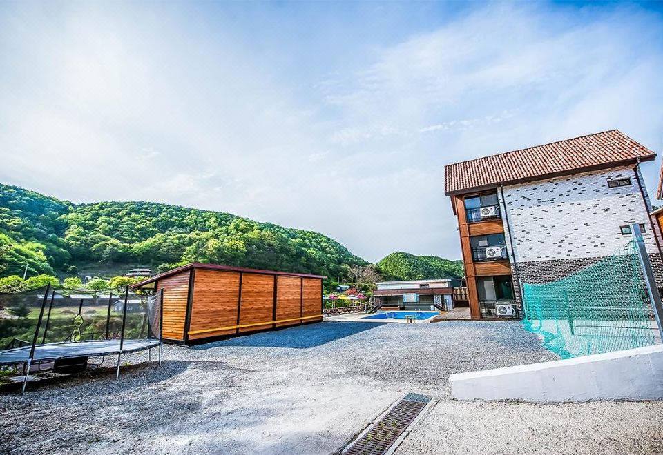 2. 청주 하늘리조트..