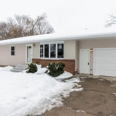 A Cozy Updated 3 Bedroom Home!