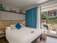 Ibis Roquebrune Cap Martin Hotels near Carnolès