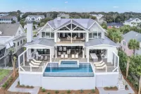 3108 Palm by AvantStay Oceanfront Private Pool Incredible Views Hotels near Roper Mount Pleasant Hospital Chapel