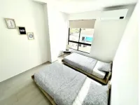 Modern 302 apartment w/AC +WiFi + Parking Hotels in 