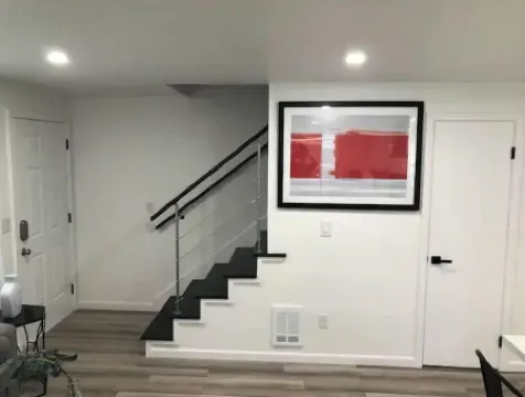 Luxury Brand New Remodeled 3 Bedroom Duplex!