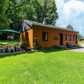 Charming Chalet in Vielsalm