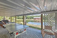 16 Mi to Camelback Resort: Getaway w/ Game Room - Villas