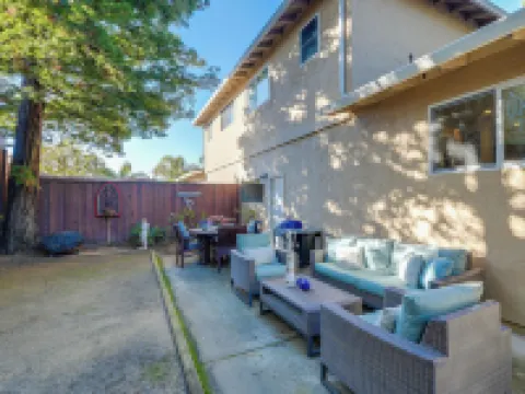 Seascape Aptos Retreat w/ Bocce Ball Court! Hotels in Aptos