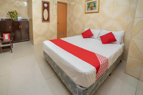 RedDoorz @ Pvc Pension Haus Hotels in Tagum City