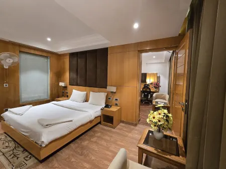 Hotel Shemron Отели в г. Неемрана