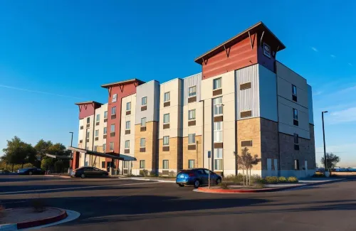 Sonesta Simply Suites Avondale Hotels in Avondale