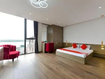 Khách sạn BH Riverside