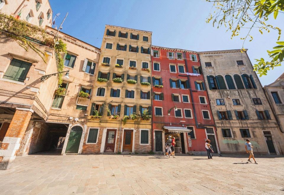 산 테오도로 팰리스 침실