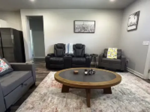 Traveler House · New Build