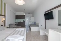 Mythos Apartments - balcony
