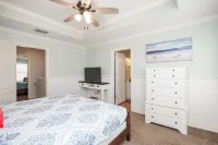 Padre Island Retreat w/ Optional Golf Cart