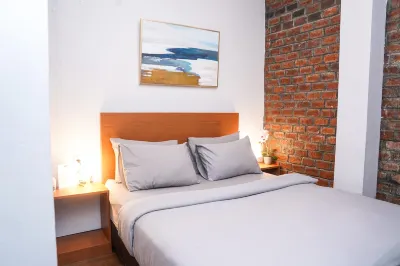 Denz Express Bintaro Hotels near University of Muhammadiyah Jakarta