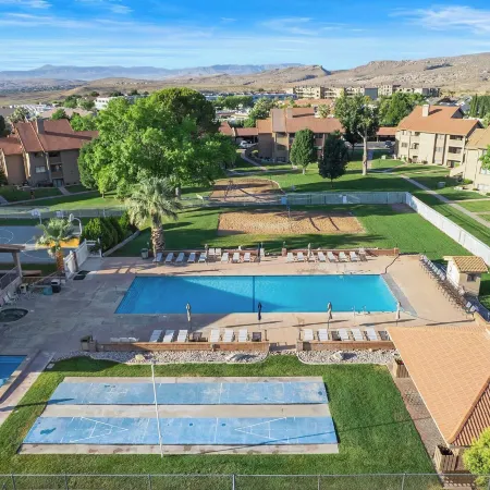 Gorgeous Views & Fun for the Entire Family!