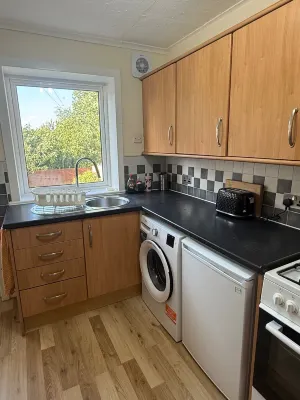 Cozy Kirkcaldy Hideaway - 3Br House Hotel in zona Fife Ice Arena