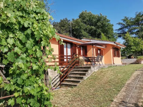 Serene Italian Retreat in Monte Caminetto, Rome Casa Airone