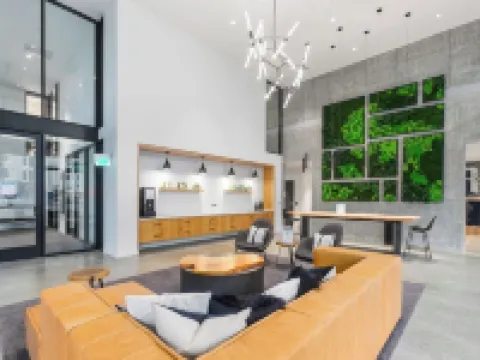 Open Loft in Redmond Core - 92 Walkscore! Hotels in Redmond