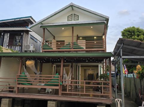 สบาย สบาย เฮาส์ เกาะเกร็ด