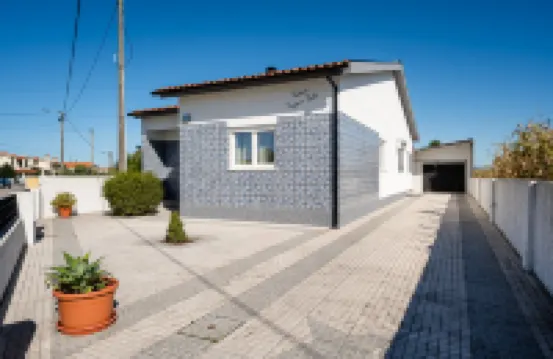 GuestReady - A classic Portuguese-style home