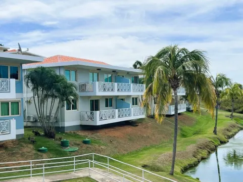 Serena del Mar - Studio - Oceanfront Paradise