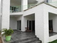 FURNISHED VILLA IN COTONOU AKPAKPA Отели в г. 