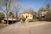 Adventure Basecamp- Updated Spanish Style home in Pacific Terrace neighborhood