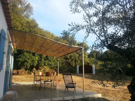 Peaceful villa close to the beach Отели в г. Соллакаро