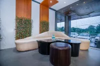 Hotel K C Clan