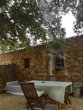 Stazzo su frassu Отели в г. Монти