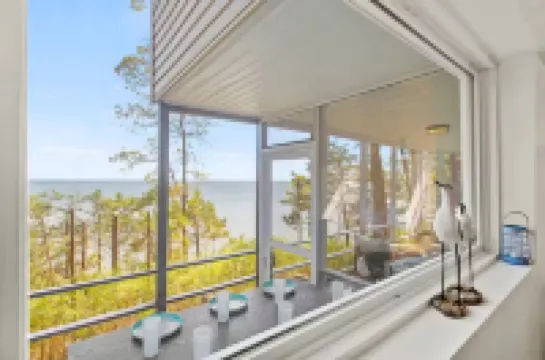 Driftwood Haven, Chesapeake Bay views throughout