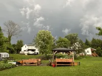 Cabin Peace Georgian Bay on Tay Trail, Pre-Summer May/June Save 20%