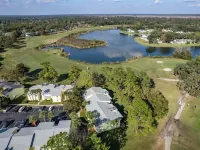 Charming 2-bedroom condo with WiFi, AC in enchanting Ocala