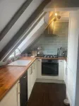 Beautiful 1600’s loft apartment. Hotels in Ware