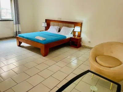 Grand appartement de 3 chambres panoramique のホテル