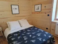 Exceptional village house in Formiguères - Charm, comfort and panoramic views Các khách sạn ở Formigueres