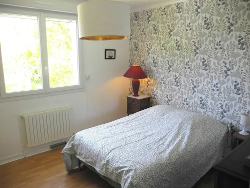 Maison Spacieuse à Plouarzel Proche des Commerces et à 3 km des Plages