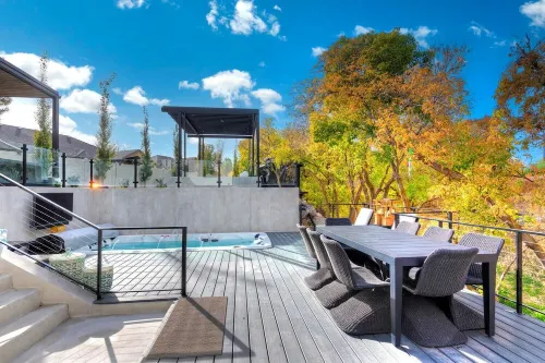 Utah Luxury Getaway ~ Swim Spa, Saunas, Fire Lounge & Gym Near Skiing & Airport