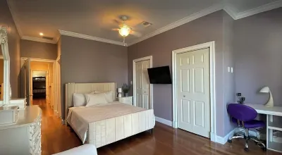 Blessings: 4-bedroom townhome in awesome Nassau with WiFi, AC, fitness equipment Hotell i The Grove