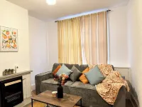 Charming house with WiFi in delightful Doncaster