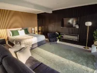 Sheer Pleasure Accommodation Hotels in Smithton