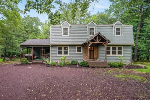 Double Diamond Lodge by Avantstay Group Escape w/ Firepit, Patio, Activities