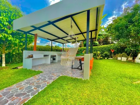 Beautiful Villa with 6Brd in Santagueda