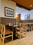 The Alyth Hotel - breakfast