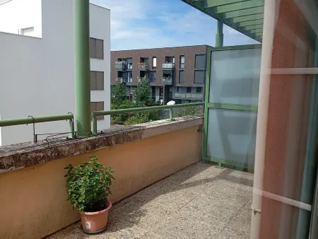 Quiet, elegant studio 18 minutes from Versailles - Comfort guaranteed! Отели в г. Буа-д'Арси