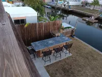 Waterfront 4BR 6+Crib 3BA+Study/Gm Rm Pool Kayak jetski