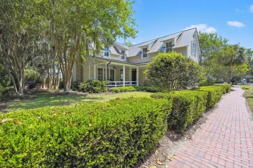 Palmetto Bluff Home in the Heart of Wilson Village3 Bdrm-3.5 Bath